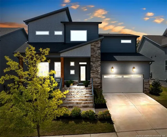 Popular Bridle Run Real Estate