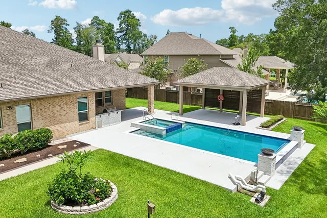 Expensive Fosters Ridge Real Estate