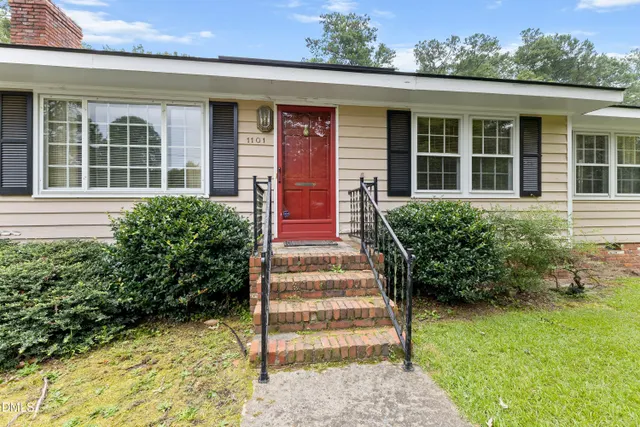Popular Mattie Kiracofe Real Estate