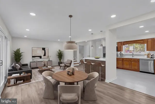 Popular Lynbrook Real Estate