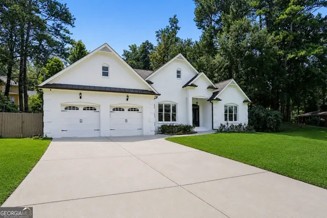 Expensive Pinedale Manor Real Estate