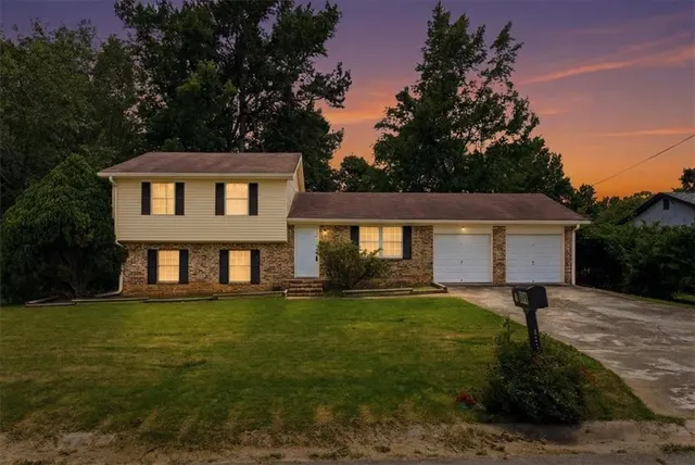 Popular Indian Ridge Real Estate