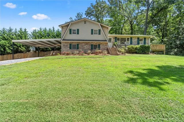 Popular Noonday Hills Real Estate