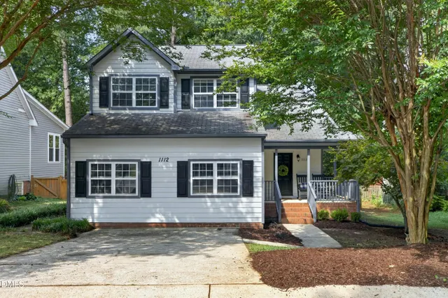 Popular Lake Johnson Harbour Real Estate