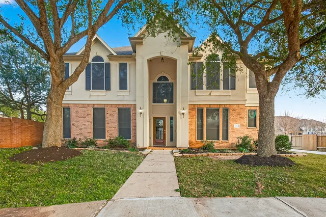 Popular Long Meadow Farms Sec 3 Real Estate