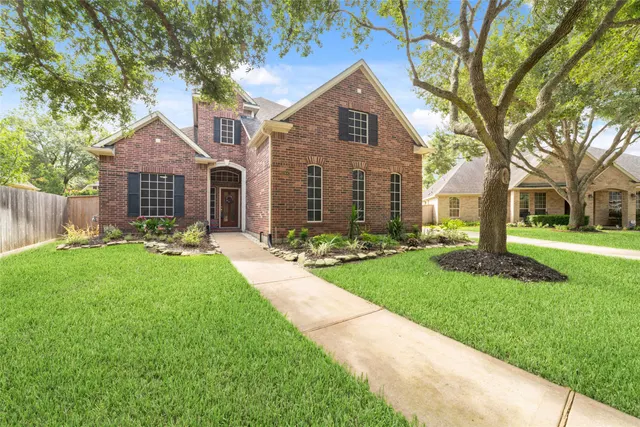 Popular Orchard Lake Estates Real Estate