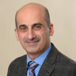 Reza Mahmoodi Photo