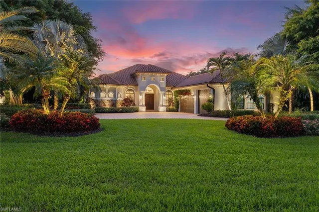 Expensive CLASSICS PLANTATION ESTATES Real Estate