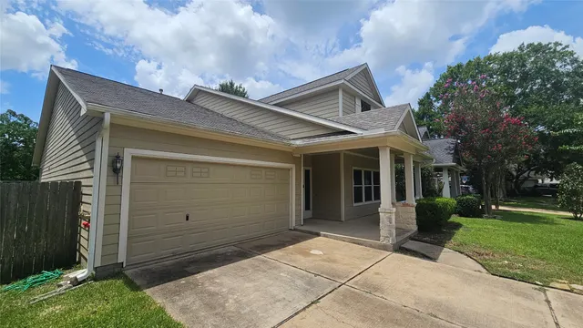 Popular Coles Crossing Sec 10 Ph 02 Real Estate