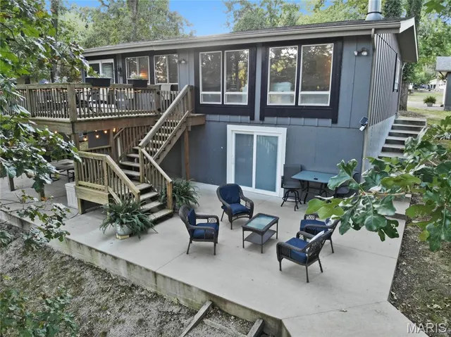 Popular Stagecoach Junction 1st Add Real Estate