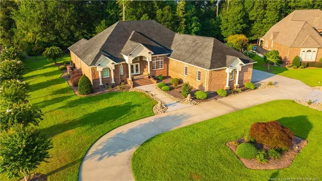 Popular Grande Oaks Real Estate