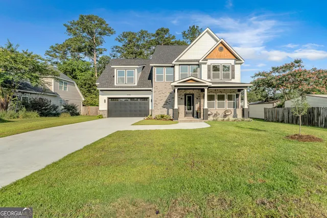 Popular SANGRENA WOODS Real Estate