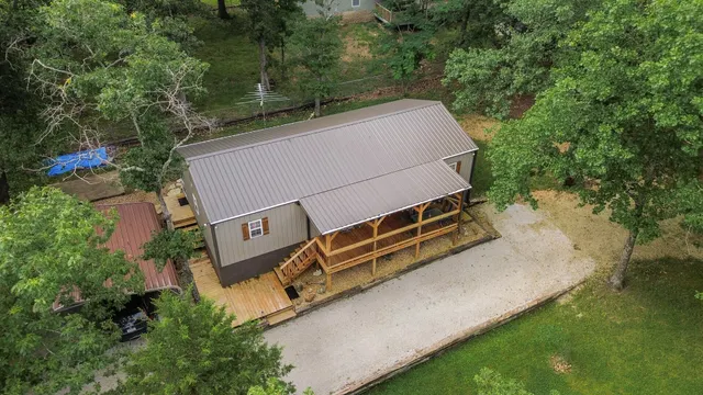 Popular Windmill Point Real Estate