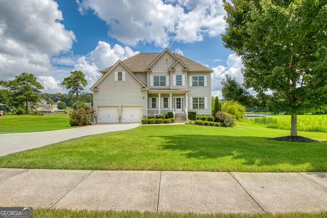 Popular Lake Zachary Real Estate