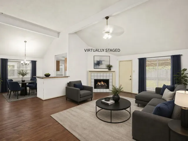 Popular Tara Sec 4 Real Estate