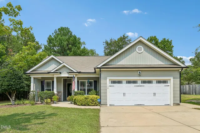 Popular Tingen Pointe Real Estate