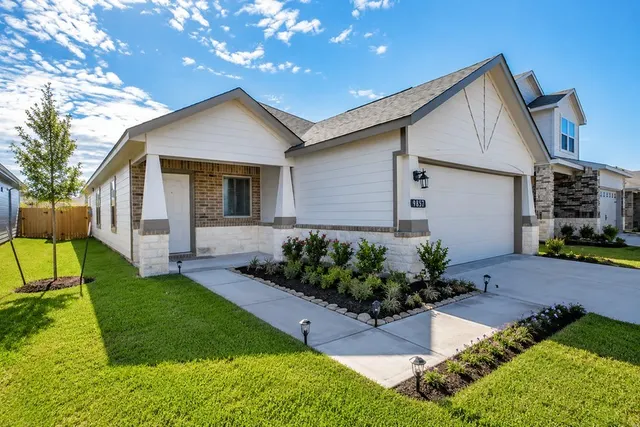 Popular Crosby Farms Sec 2 Real Estate