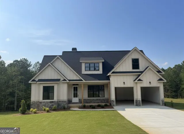 Popular Hawks Crest Real Estate