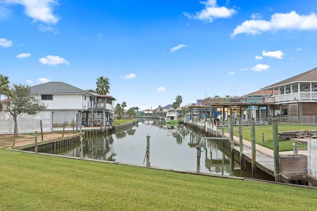 Cheap Hide-A-Way On Gulf Real Estate