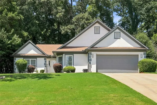 Popular Creekside Crossing Real Estate