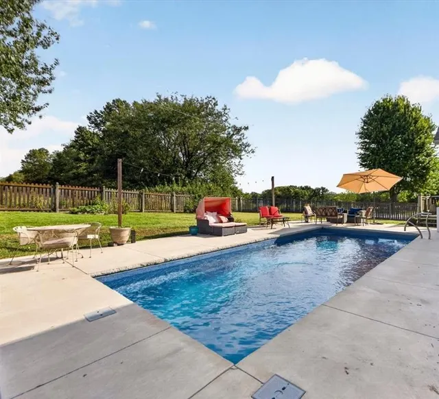 Popular Hills Of Shannon Real Estate