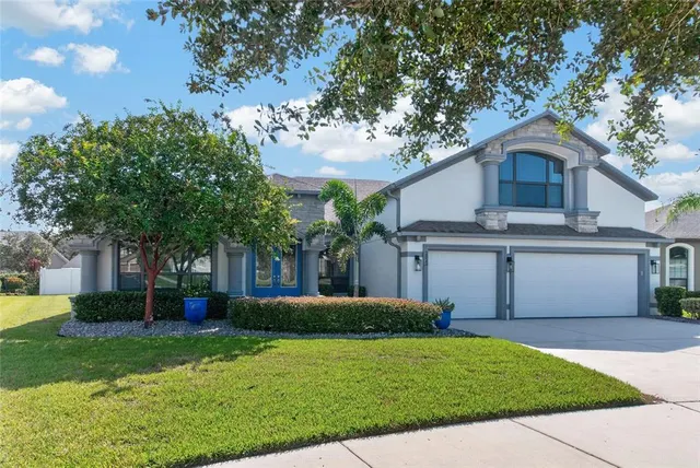 Popular MARTINS GARDENS Real Estate