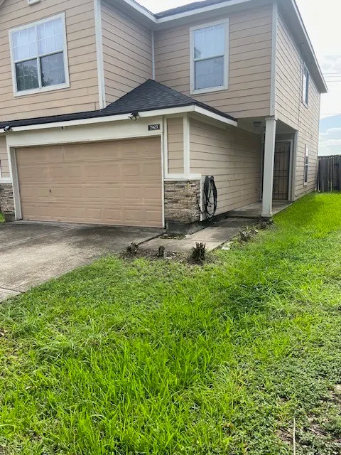 Popular Ashford Gardens Real Estate