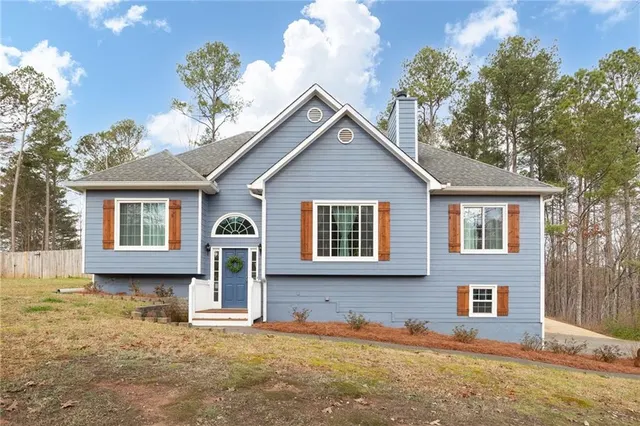 Popular Eagle Pointe Real Estate
