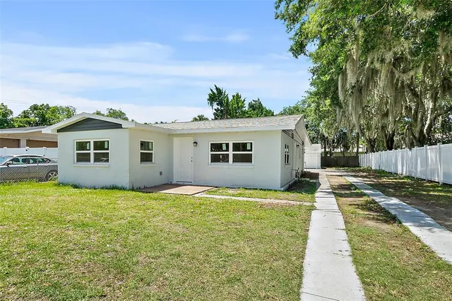 Popular CAMARY MAUD GROVES SEC 02 Real Estate