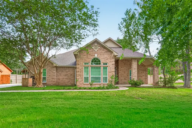 Popular Spring Hills North 01 Real Estate