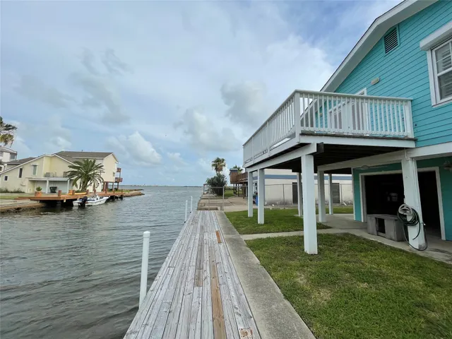 Popular Cozy Cove Real Estate