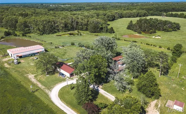 Popular Woods Real Estate