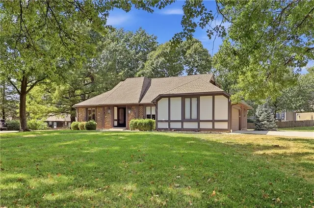 Cheap Leawood South Real Estate