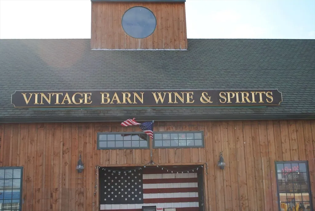 580 Gar Hwy,Unit Swansea, Swansea, MA 02777
