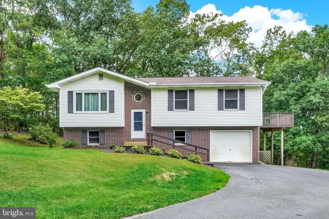 Cheap White Hall Real Estate