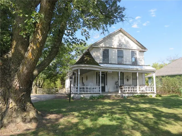 Cheap Valley Falls Real Estate