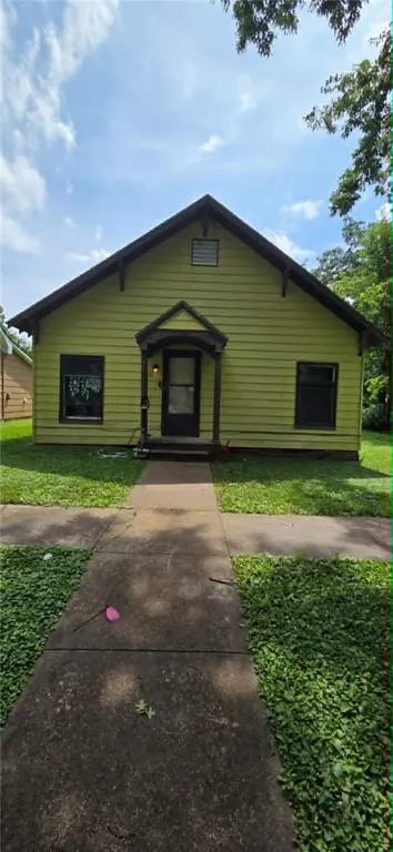 Cheap Iola Real Estate