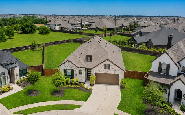 Popular Cane Island Sec 42 Real Estate