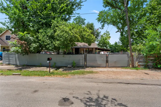 Cheap Belmont Sec 02 Real Estate