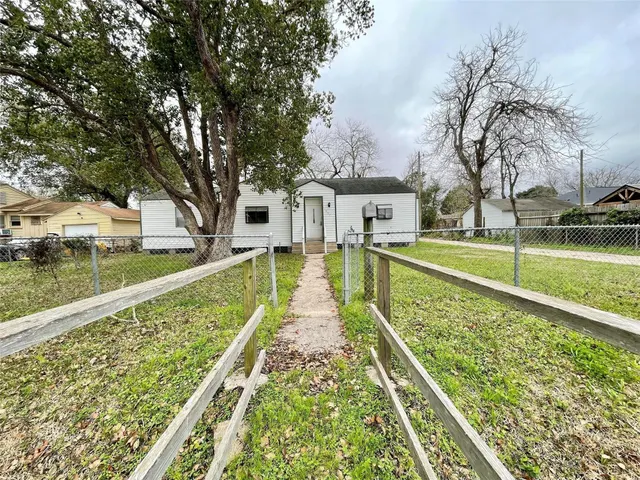 Popular Forman Sub Real Estate