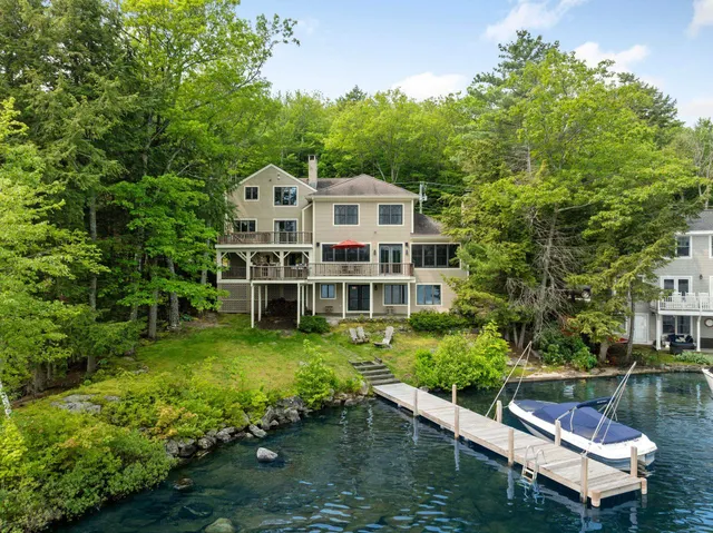 Expensive Sullivan Real Estate