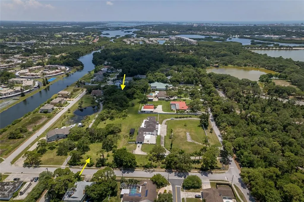 8181 98Th St, Seminole, FL 33777