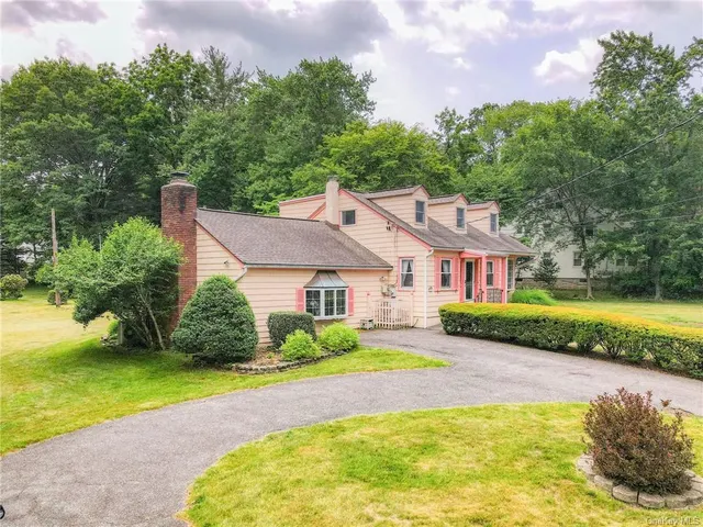 113 Laurel Road, New City NY 10956