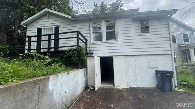 Popular East Lyndhurst Real Estate