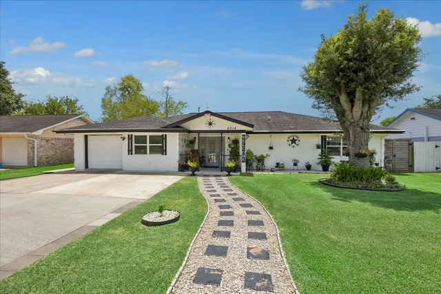 Popular Ruch Pearland Real Estate