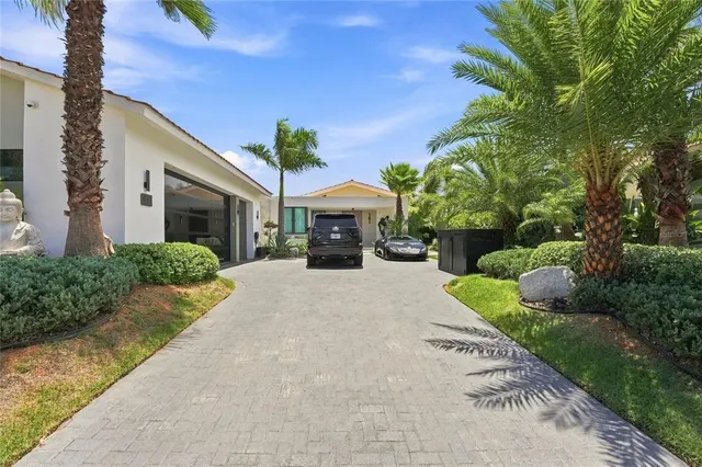 Popular SABANERA DE DORADO Real Estate