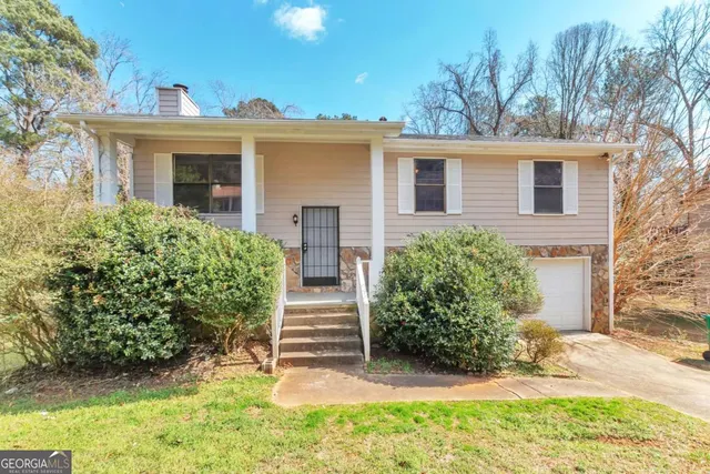 Popular Glen Mora Real Estate