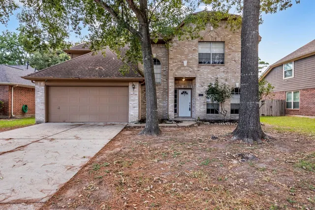 Popular North Spring Sec 08 Real Estate