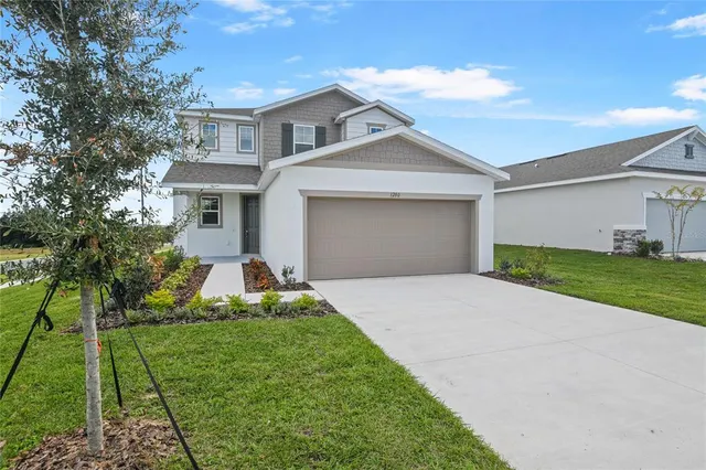 Cheap SEASONS AT BELLA VISTA Real Estate