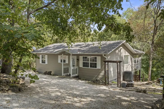 Popular Kings Point Real Estate